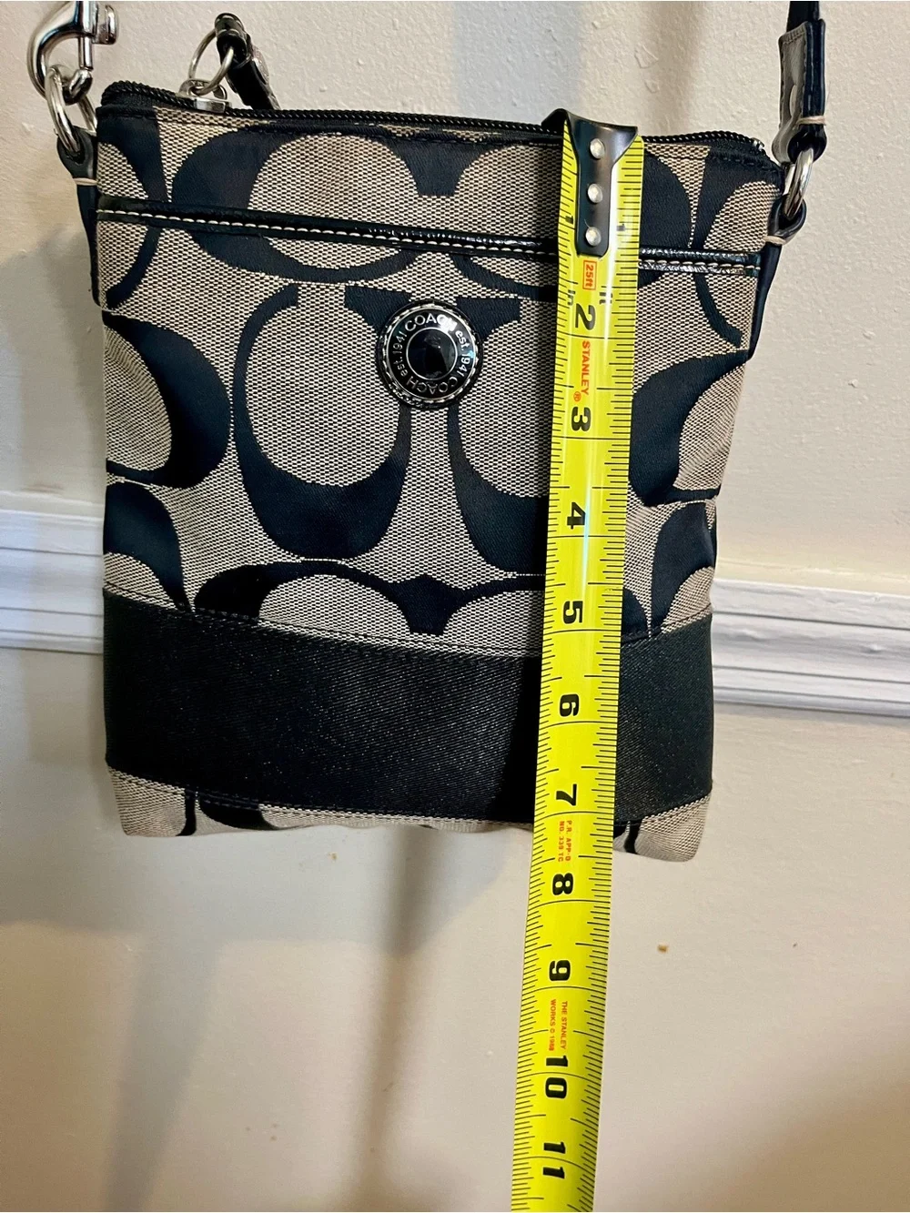 Vintage Coach Black and Tan Signature Crossbody Purse